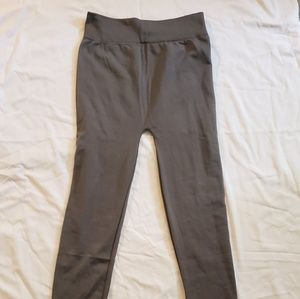 Seemless, grey-green, fleece lined leggings